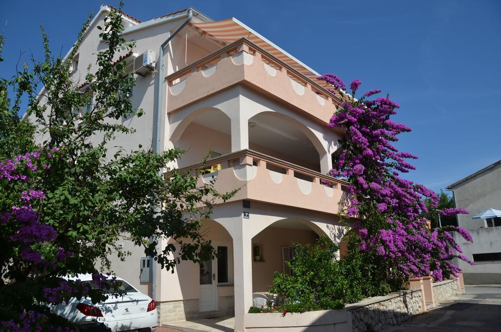 Apartments Jadranka Новалья Экстерьер фото